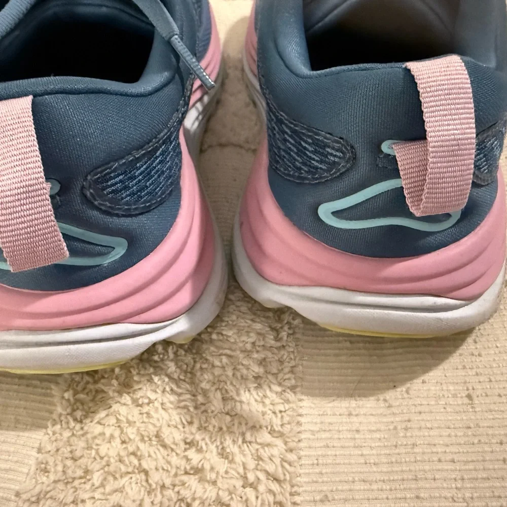 HOKA Dynamic Blue and Pink Sneakers Gaviota 5 - Picture 7 of 7